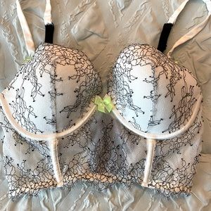 Victoria’s Secret Very Sexy Demi-Buste